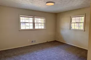 3710 Creekview Cir, South Fulton, GA 30349 - Photo 11