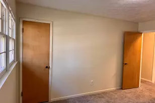 3710 Creekview Cir, South Fulton, GA 30349 - Photo 7