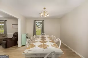 543 Pointe W Dr, Dublin, GA 31021 - Photo 9