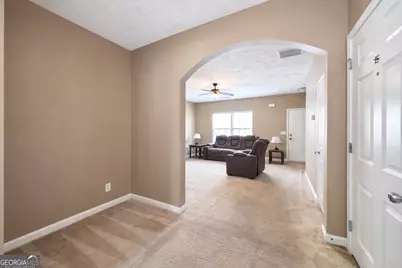 6198 Shoals Loop, Union City, GA 30291 - Photo 11