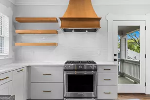 795 Saint Charles Ave, Atlanta, GA 30306 - Photo 3