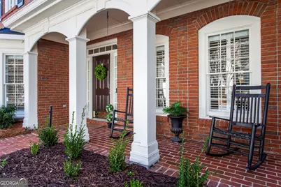 4120 Paran Pointe Drive, Atlanta, GA 30327 - Photo 5