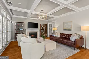 4120 Paran Pointe Dr, Atlanta, GA 30327 - Photo 11