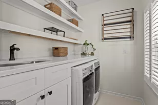 4120 Paran Pointe Dr, Atlanta, GA 30327 - Photo 27