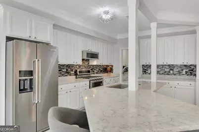 530 Clement Circle, Saint Simons, GA 31522 - Photo 11