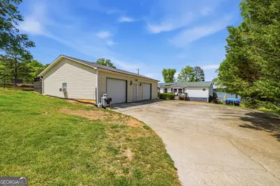 1052 Crooked Creek Road, Eatonton, GA 31024 - Photo 3