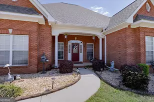 214 Knob Hill Dr, Warner Robins, GA 31088 - Photo 5