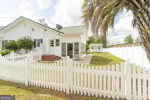 316 Fair St, Baxley, GA 31513 - Photo 45