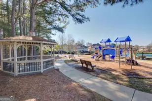 555 Rose Border Dr, Roswell, GA 30075 - Photo 45