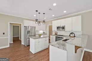 555 Rose Border Dr, Roswell, GA 30075 - Photo 5