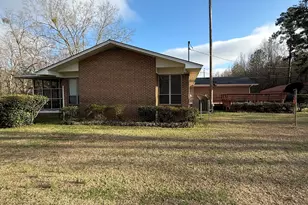 530 E Church St, Sandersville, GA 31082 - Photo 7