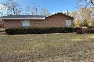 530 E Church St, Sandersville, GA 31082 - Photo 13