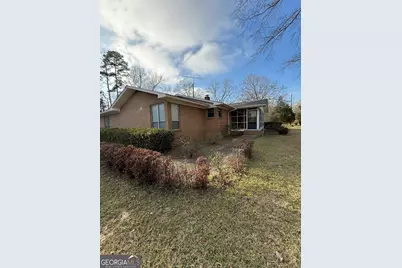 530 E Church Street, Sandersville, GA 31082 - Photo 11