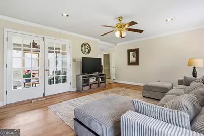 6201 Governor Macdonald Drive, Macon, GA 31216 - Photo 7