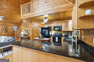 133 Dallas Ln, Blue Ridge, GA 30513 - Photo 7