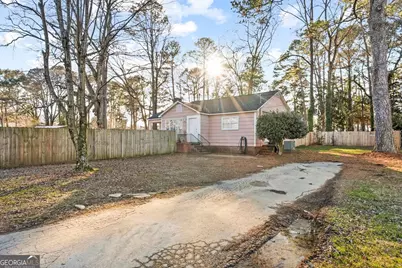 601 Juniper Avenue, Dalton, GA 30721 - Photo 3