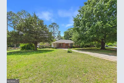 135 Briardale Avenue, Warner Robins, GA 31093 - Photo 3