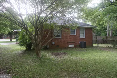 135 Briardale Avenue, Warner Robins, GA 31093 - Photo 5