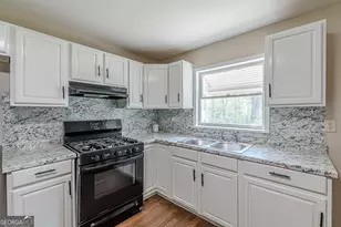 258 Toni Pl SE, Atlanta, GA 30315 - Photo 15