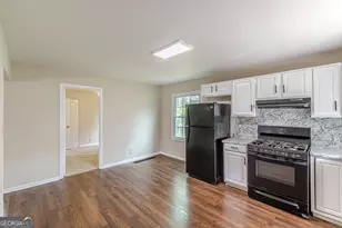 258 Toni Pl SE, Atlanta, GA 30315 - Photo 17