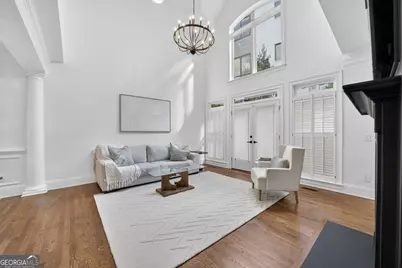 1015 Heatherbrook Lane NE, Atlanta, GA 30324 - Photo 5