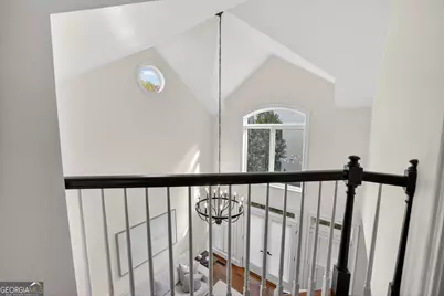 1015 Heatherbrook Lane NE, Atlanta, GA 30324 - Photo 17