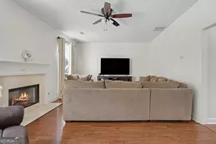 4023 Preston Oaks Pl, Lithonia, GA 30038 - Photo 9