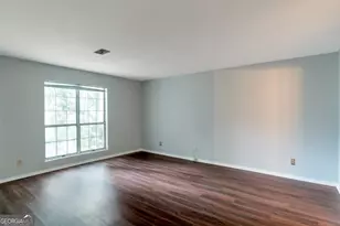 5551 Mountain Springs Cir, Stone Mountain, GA 30088 - Photo 7