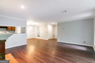 5551 Mountain Springs Cir, Stone Mountain, GA 30088 - Photo 3