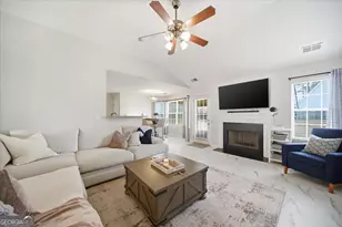 1201 Pendley Point, Hampton, GA 30228 - Photo 5