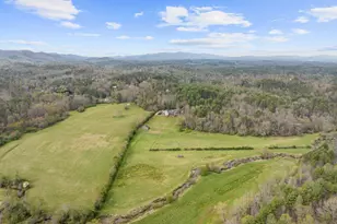 95 Hickory Ave, Blue Ridge, GA 30513 - Photo 9