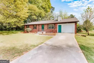 329 Gordon Cir, Winterville, GA 30683 - Photo 3