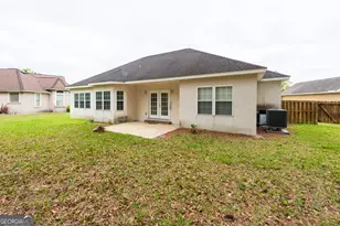 110 Lexington Way, Brunswick, GA 31525 - Photo 13