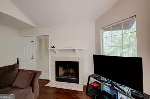 1315 Red Deer Way, Johns Creek, GA 30022 - Photo 9