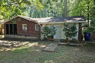 2395 Durango Rd SW, Atlanta, GA 30331 - Photo 3