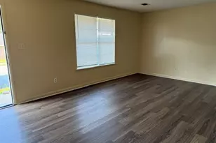 564 E Main St, Statesboro, GA 30461 - Photo 3