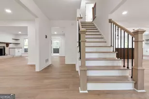 3839 Vinyard Way NE, Marietta, GA 30062 - Photo 5