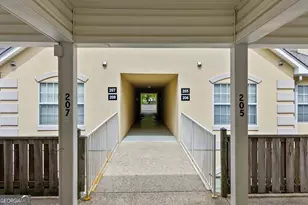 1001 Holly Dr, Gainesville, GA 30501 - Photo 3