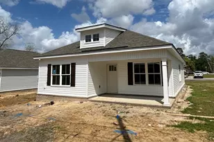 2 Roundtree St, Statesboro, GA 30458 - Photo 1