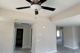 4 Roundtree St, Statesboro, GA 30458 - Photo 3