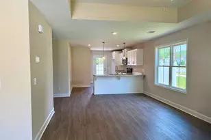 6 Roundtree St, Statesboro, GA 30458 - Photo 3