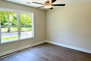 6 Roundtree St, Statesboro, GA 30458 - Photo 7