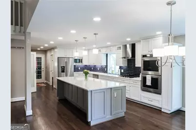 2990 Ascot Lane, Roswell, GA 30076 - Photo 13