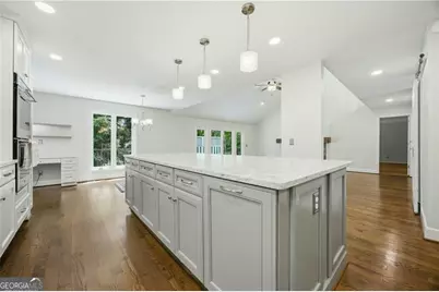2990 Ascot Lane, Roswell, GA 30076 - Photo 19