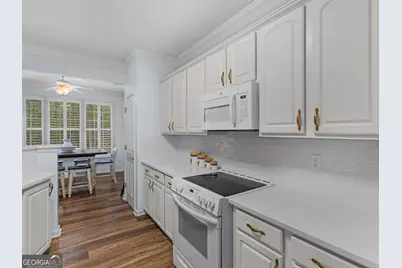 319 Lewisburg Drive, McDonough, GA 30253 - Photo 7