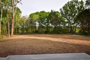 1070 Moreland Dr, Watkinsville, GA 30677 - Photo 15