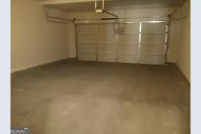 124 Vivian Lane, Peachtree City, GA 30269 - Photo 5