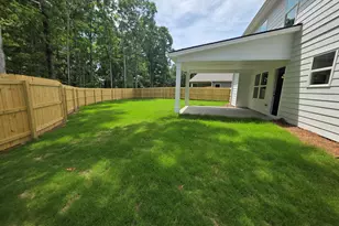 957 Widener Memorial Dr, Winder, GA 30680 - Photo 15