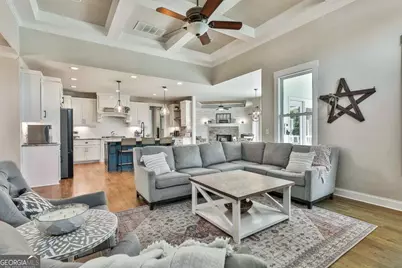 170 Belle Maison Drive, Newnan, GA 30265 - Photo 17
