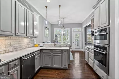 4623 Ivygate Circle SE, Atlanta, GA 30339 - Photo 9